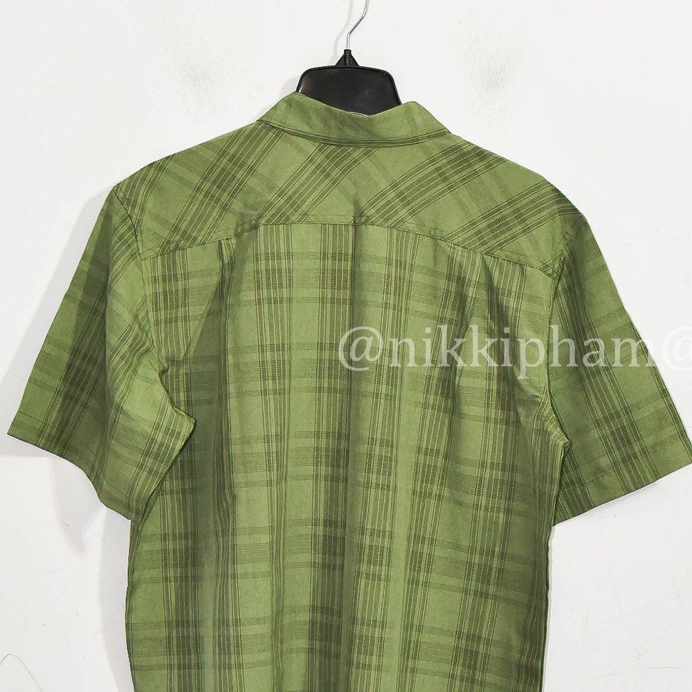 Orvis Men’s Short Sleeve Woven tech shirt in green - Picture 5 of 5